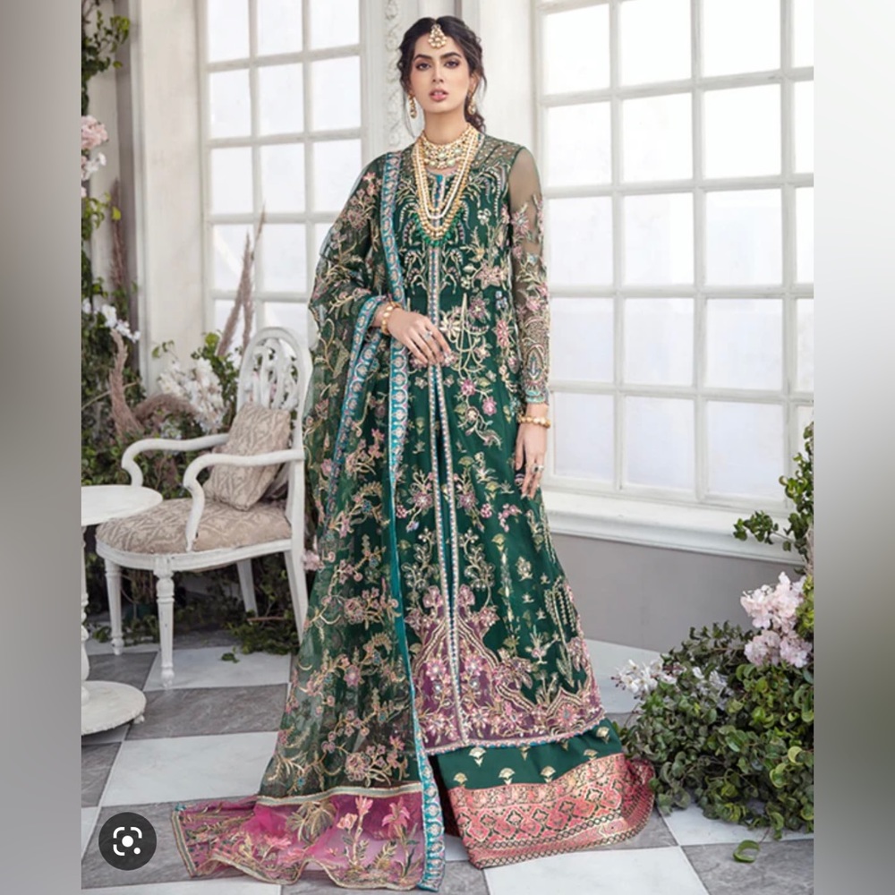 Pakistani Designer Republic Womenswear green evening dress brand new unworn